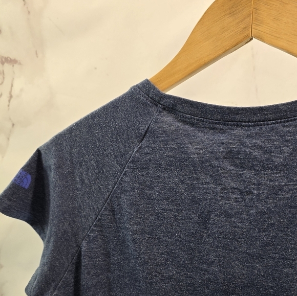 The North Face T Shirt Womens Large Blue Never Stop Exploring Tee Short Sleeve - Picture 6 of 10